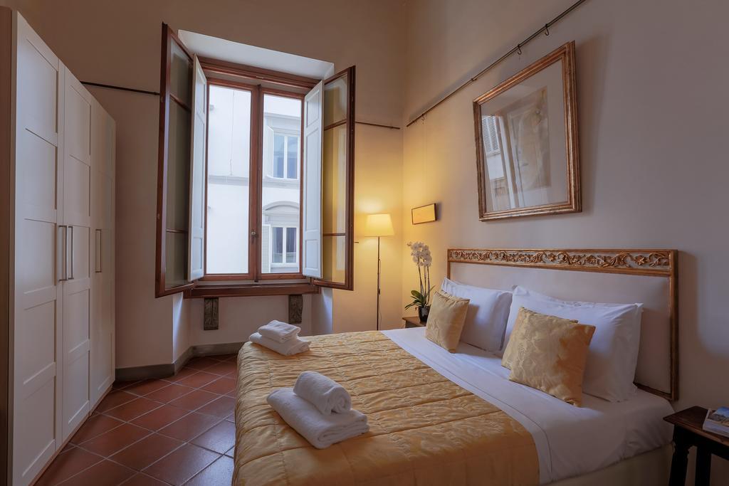 Firenze Rentals Suite Art ภายนอก รูปภาพ